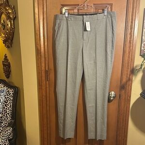 NWT Women’s Banana Republic Gray Dress Pants, Ryan Fit, Size 14